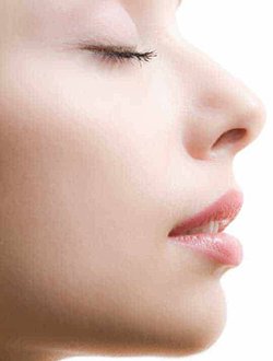 Imagine Rinoplastia nechirurgicala